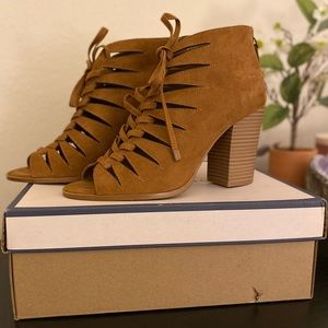 Melrose and Market Gladiator style heels
